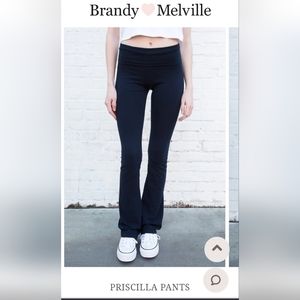 NWT Brandy Melville Priscilla Yoga Pants